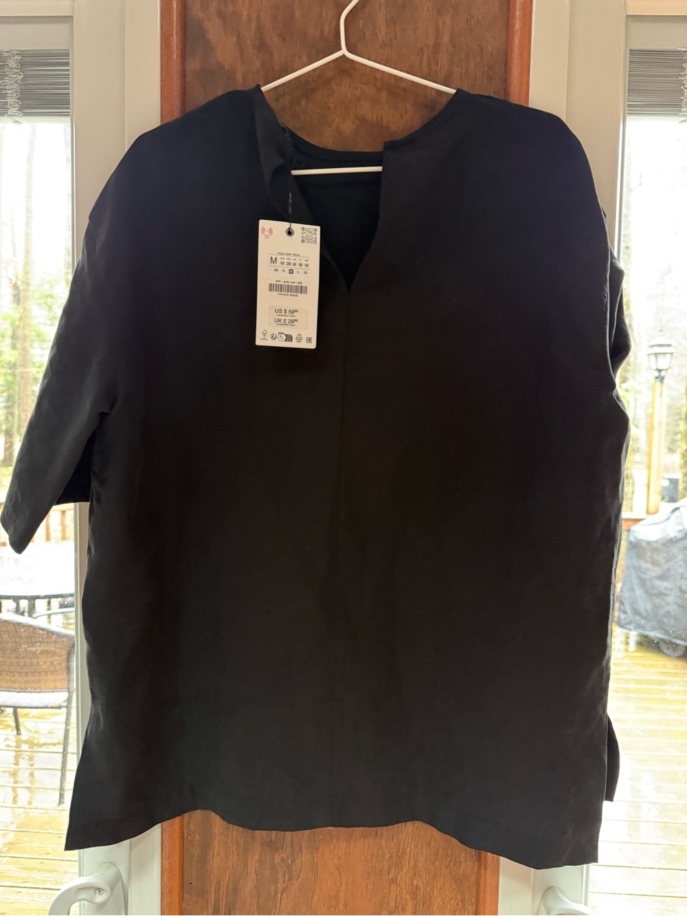 Zara Black Short-Sleeve Blouse